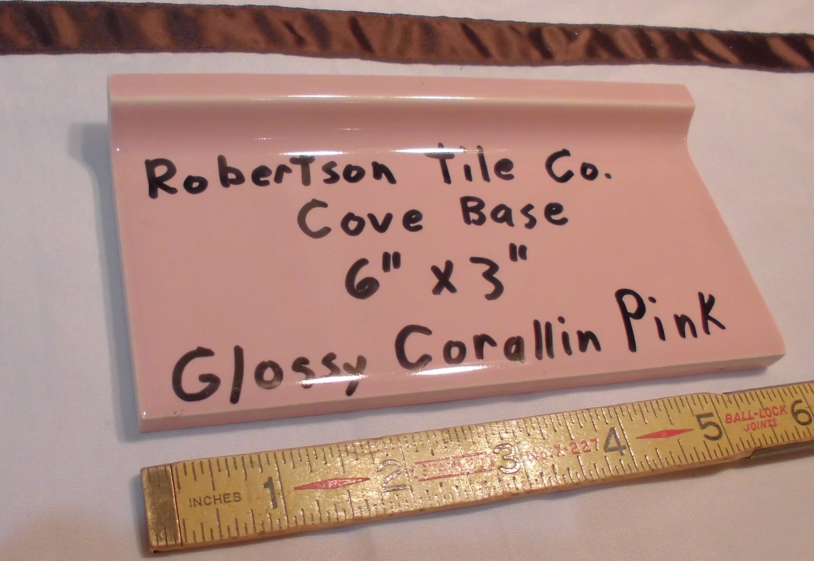 1 pc. *Corallin Pink* stack-on base/cove Ceramic Tile by Robertson Co. 3″ X 6″