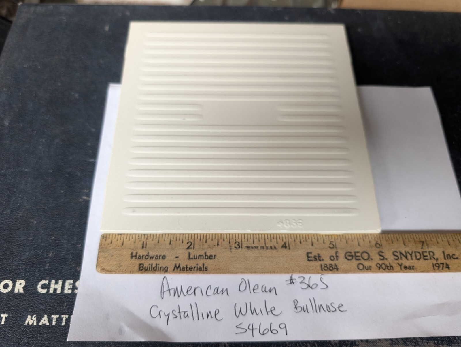 1 pc American Olean Crystalline White 6×6 ceramic tile #365 6″ Bullnose 60s 70s