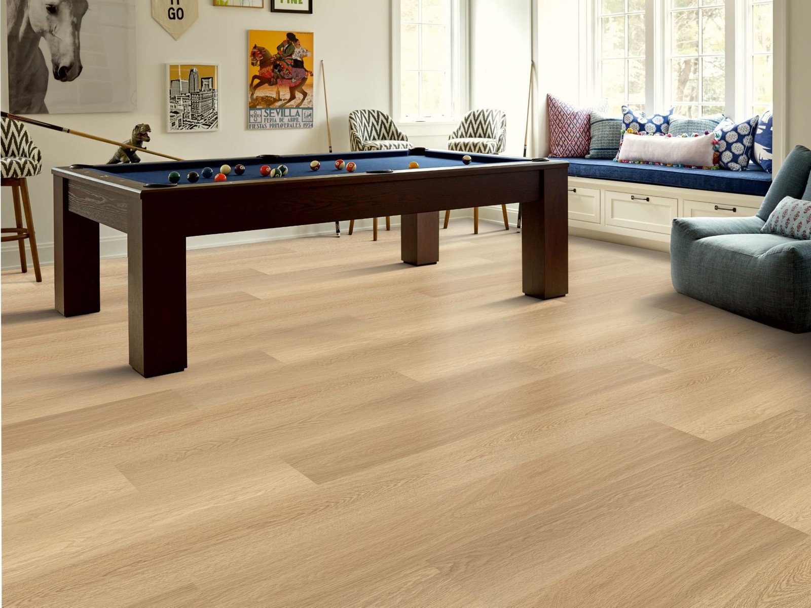 Shaw 0736V Endura 512C Plus – 7″W Smooth Vinyl Flooring – Sold by
