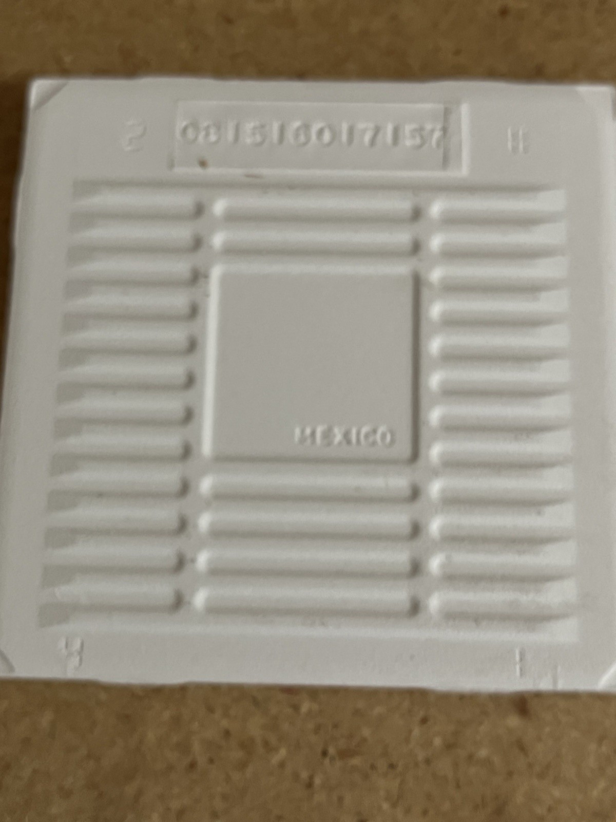 1 pc. AN4402 Radius Bullnose Corner Mayan White Glossy Ceramic Daltile 4-1/4″