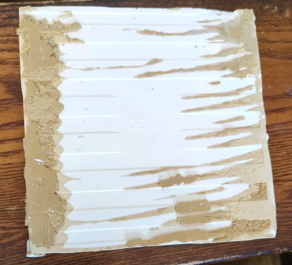 1 piece Gold Sparkle Dust on White 4-3/8″ Glossy Speckled Ceramic Atco Tile Used