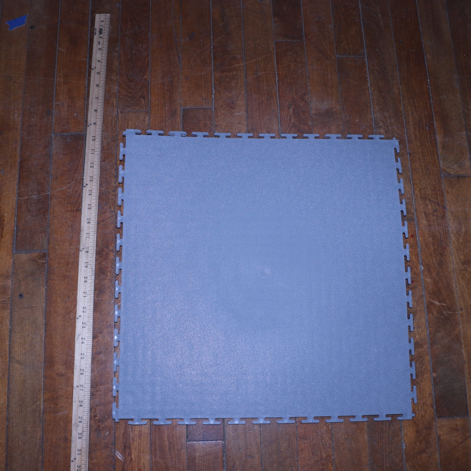 Lock Tile Smooth Pattern Tile Blue 19-5/8″ x 19-5/8″ x 7mm