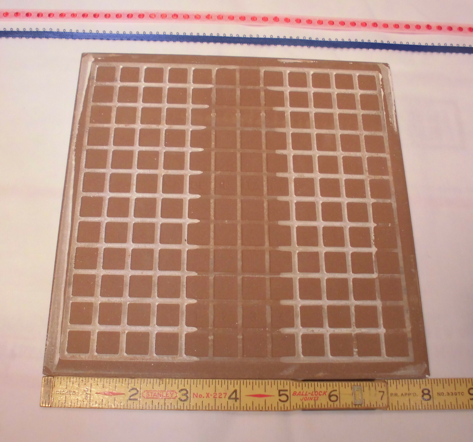 1 pc. “Light Gray” Ceramic Floor Tile 8″ X 8″ Medium Textured; Italian Made New