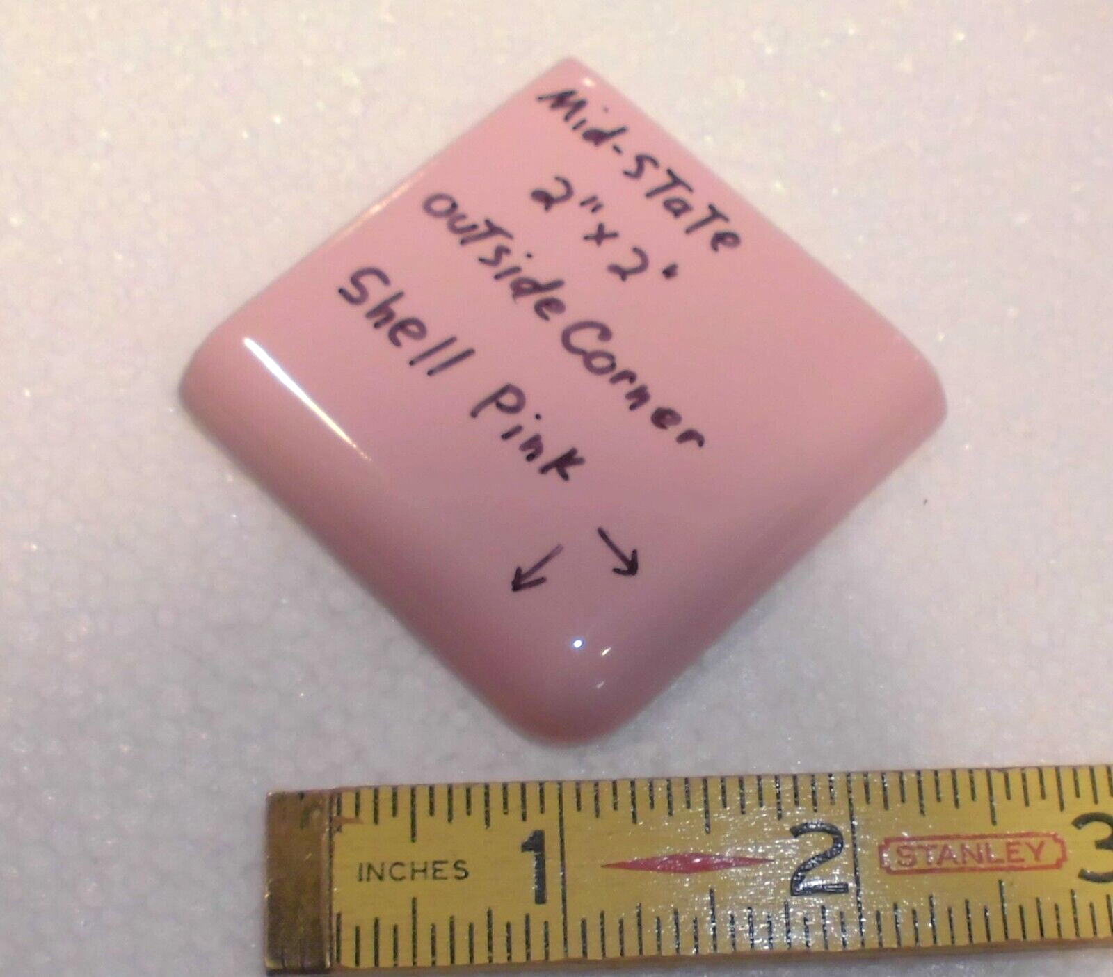 1 pc. Shell Pink: 2″ X 2″ X 5/16″ Glossy Ceramic Surface Bullnose Corner Tile