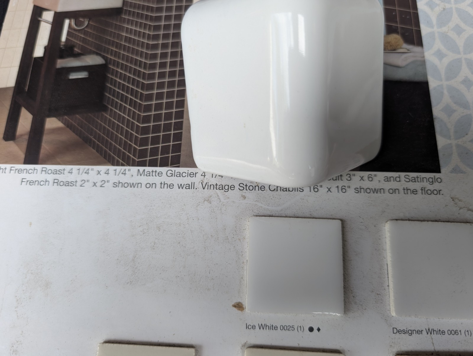 1 pc American Olean Vintage Ice White Counter Trim V cap 0025 190 WAC8262 Corner