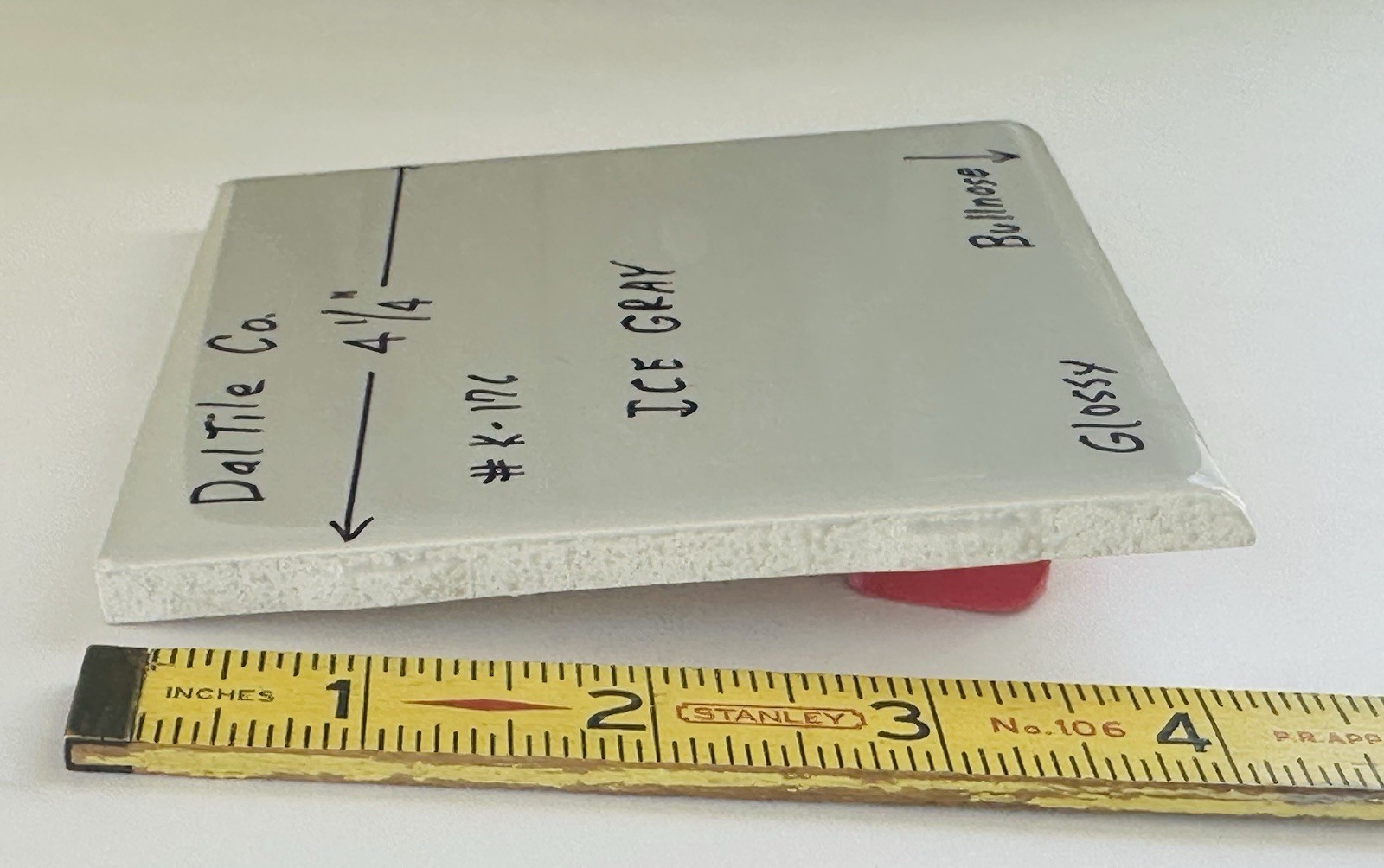 1 pc. Ice Gray #K-176: Glossy Bullnose Ceramic Tile by Daltile: 4-1/4″ New Stock