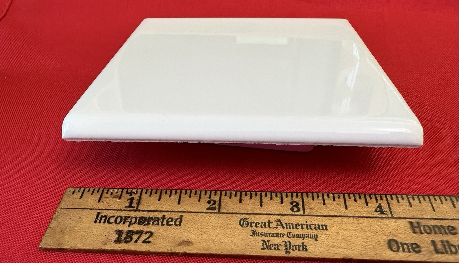 1 pc. #SL10 White: Gloss Ceramic Bullnose Tile by American Olean 4-1/4″