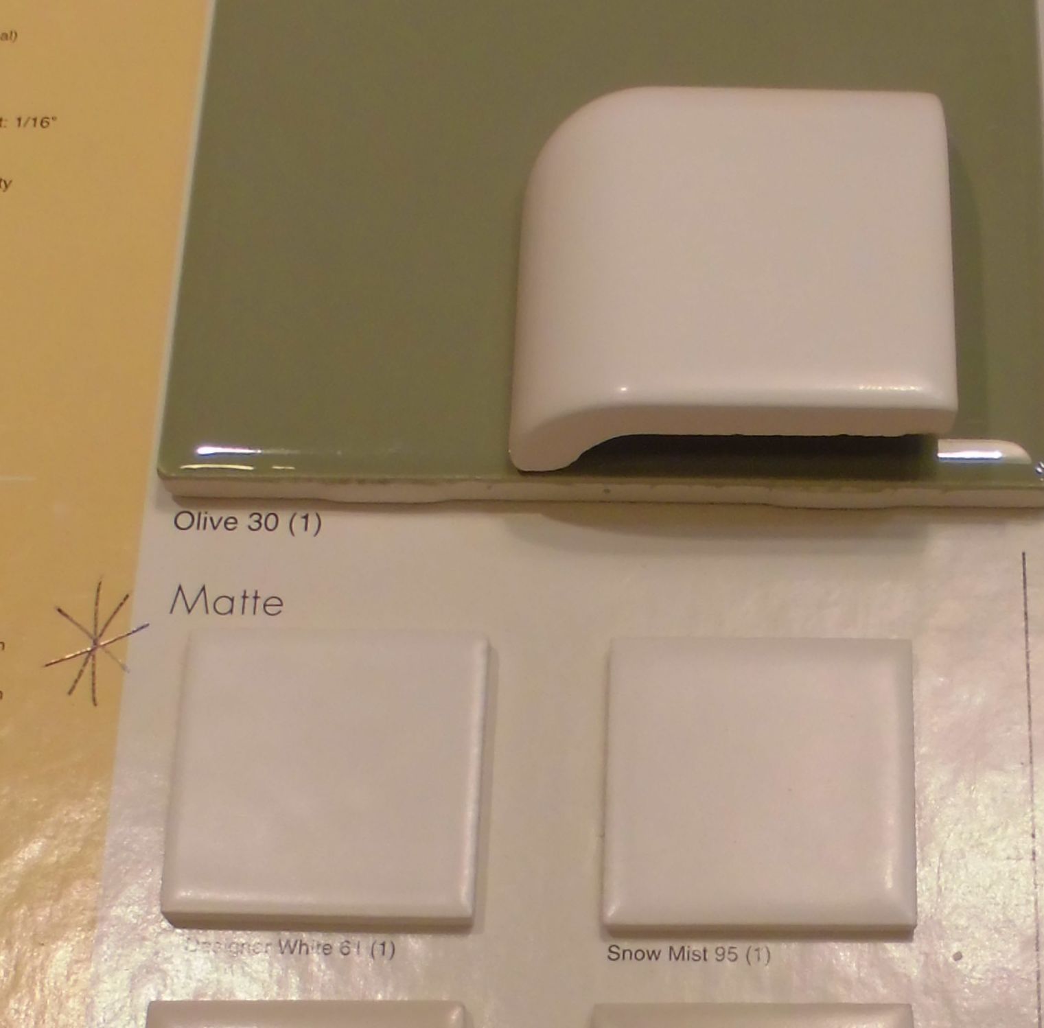 2 pcs. *Snow Mist*Ceramic Bullnose…outside corner trim tile…2″ X 2″ Mudd