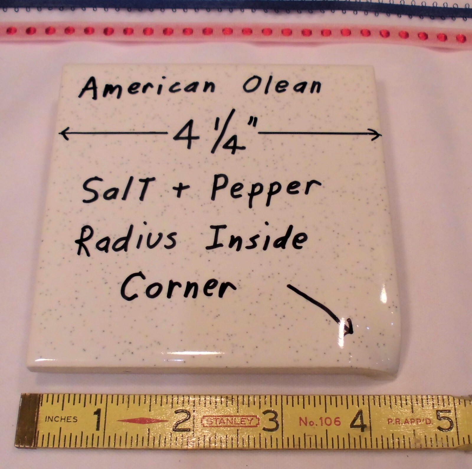 Salt & Pepper: Radius Bullnose Inside Corner Ceramic Tile: 4-1/4″ American Olean