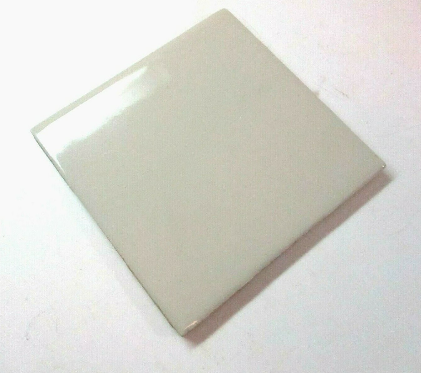 1 Bullnose Wall Tile US Ceramic USA 4-1/4″ Square Gloss Dark Beige Vintage 1970s