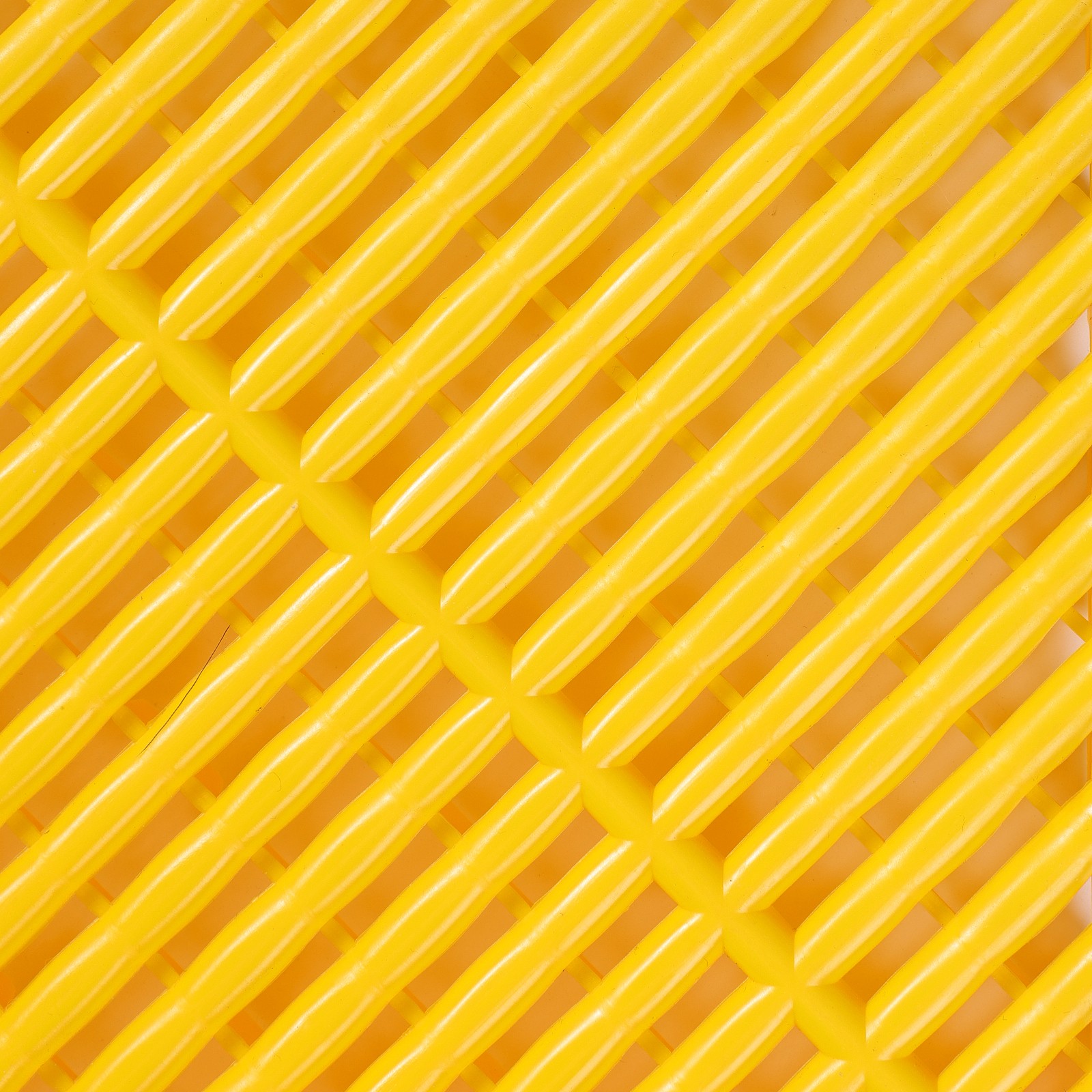 Interlocking Garage Floor Tiles 0.7″ Thick Vented Drainage, 5500 LBS/m² Load