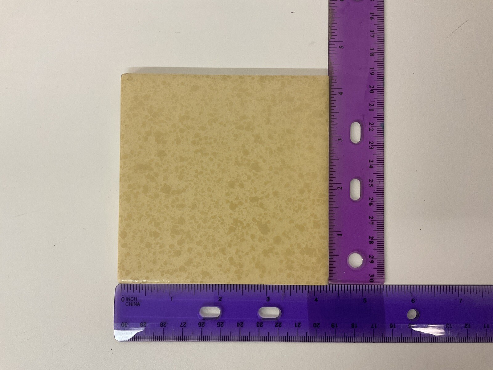 Vintage Yellow/Gold Mottled Made In U.S.A 4 1/4 Tile Unused