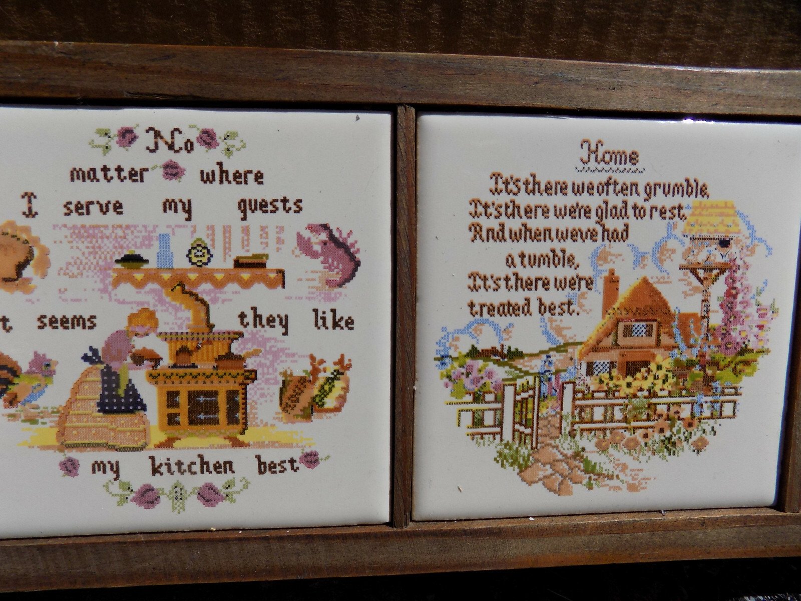 Vtg folk art 6 Country Tile Set Framed Cross stitch style Kitchen Home Kissin +