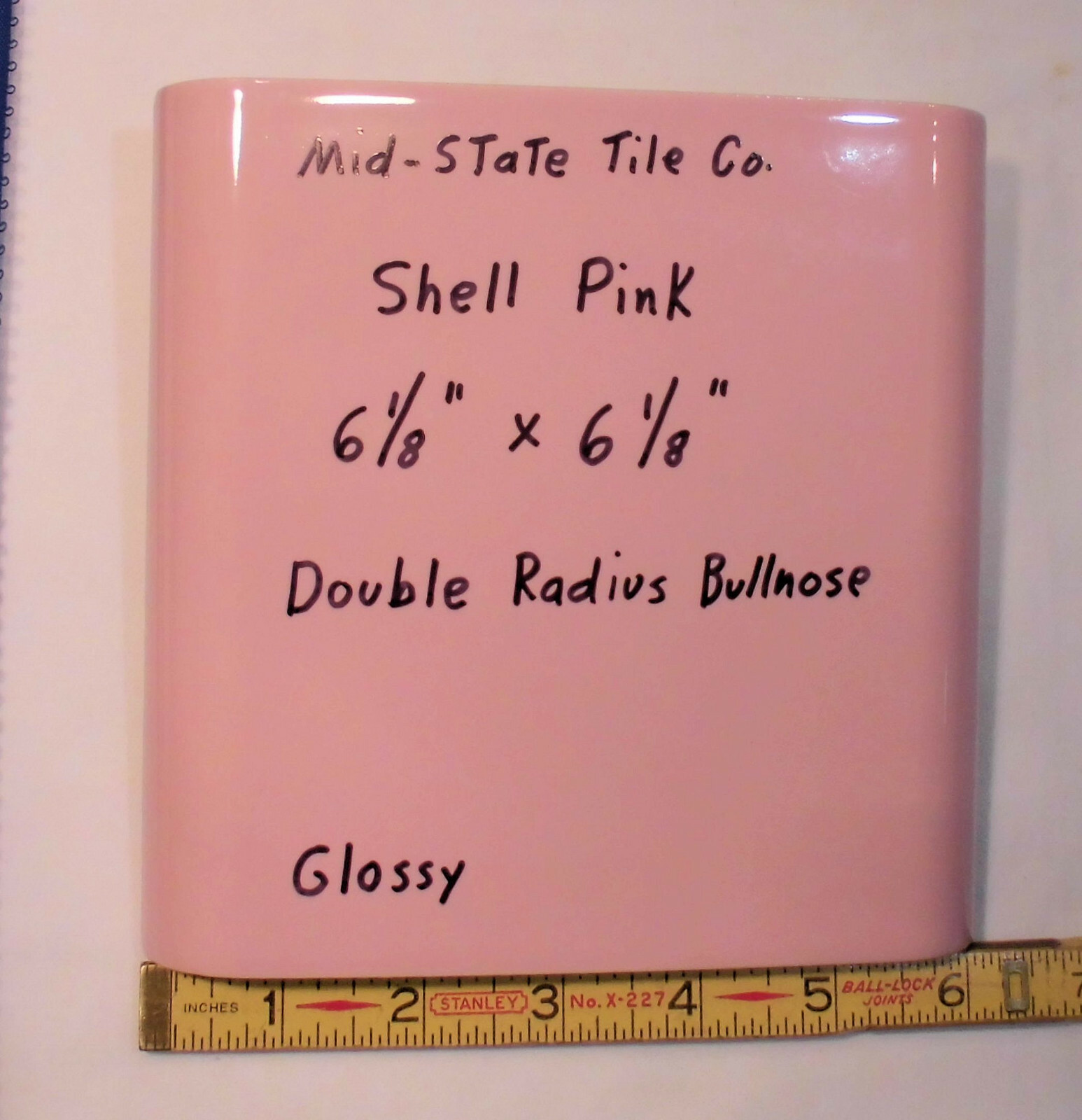 1 pc. Shell Pink 6″ x 6″ Double Radius Bullnose Glossy Ceramic Tile: made 1950’s