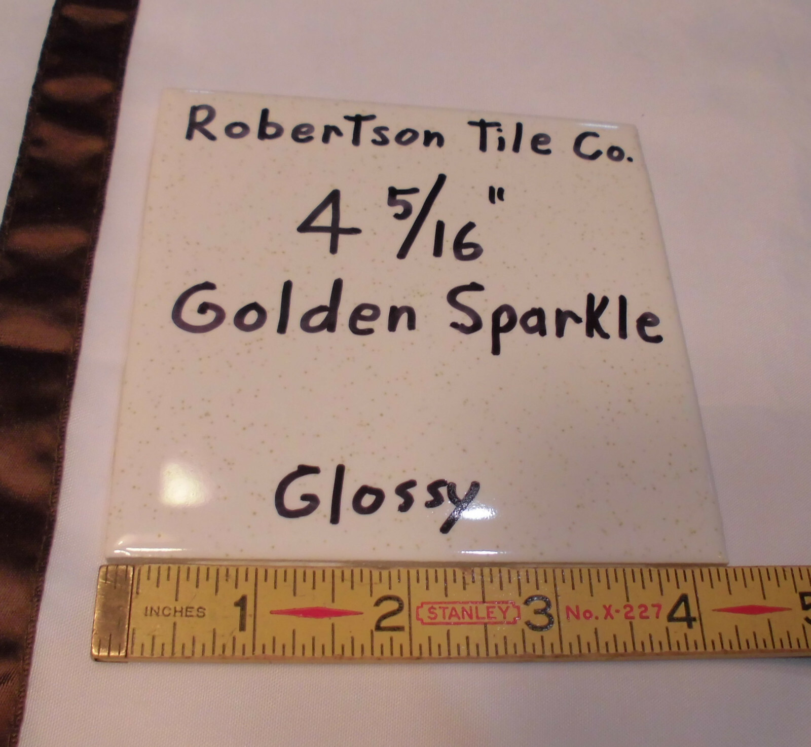 1 pc. Ceramic Tile *Golden Sparkle – Gold Dust* 4-3/8″- 4-5/16″ Robertson Co.
