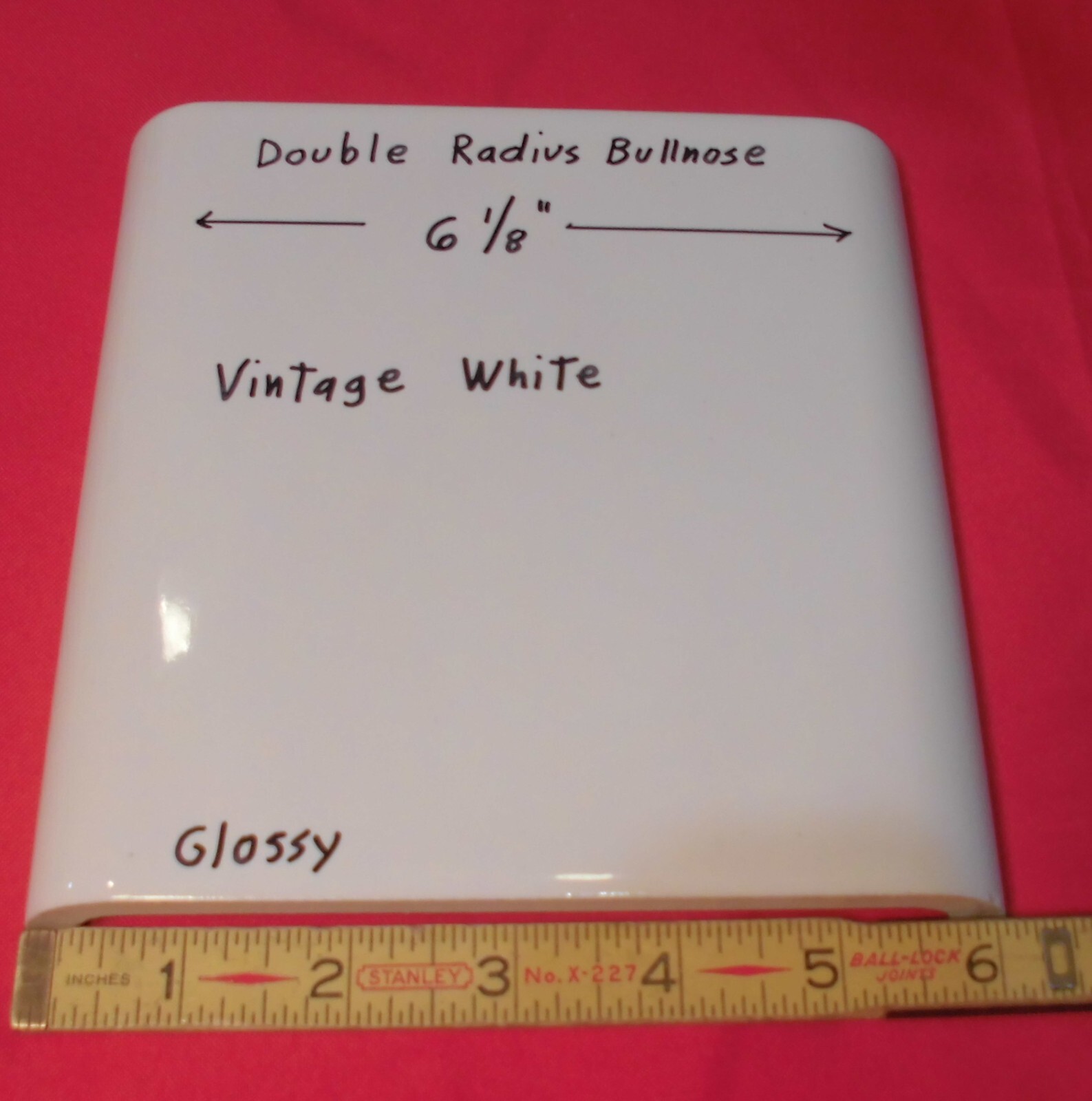 1 pc. Vintage White 6″ x 6″ Double Radius Bullnose Glossy Ceramic Tile, NOS
