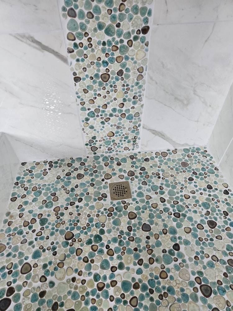 Porcelain Pebble Tile Heart-Shape Glazed Ceramic Mosaic Shower Wall & Floor Tile