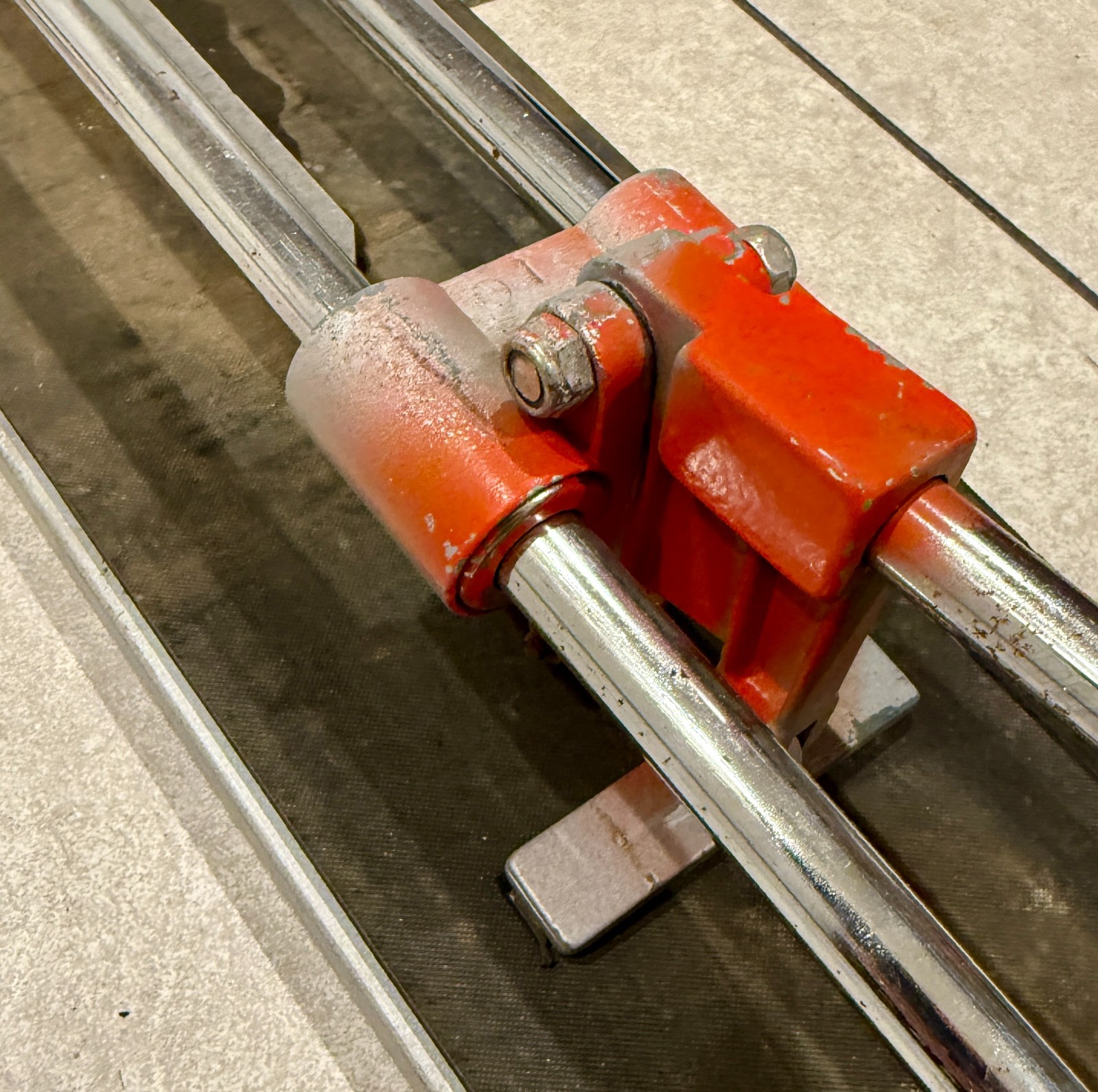 TILE CUTTER Q.E.P. Co. 17″ BRUTUS Fast Cutter, 17″ BALL BEARING NO. 21044