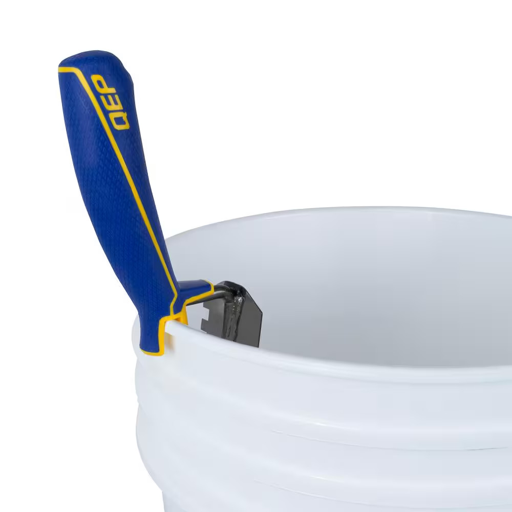 1/4 In. X 1/4 In. X 1/4 In. Comfort Grip Square-Notch Margin Flooring Trowel wit