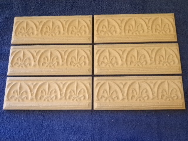 1 Case Gaya Wall Tile Stoneware 3″ X 7 7/8″ Fleur De Lis Trim Accent Spain