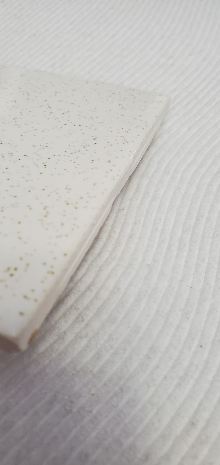 1 Wall Tile Ft Florida USA Ceramic 4-3/8″ Gloss Brown Speckled on Off White 1958