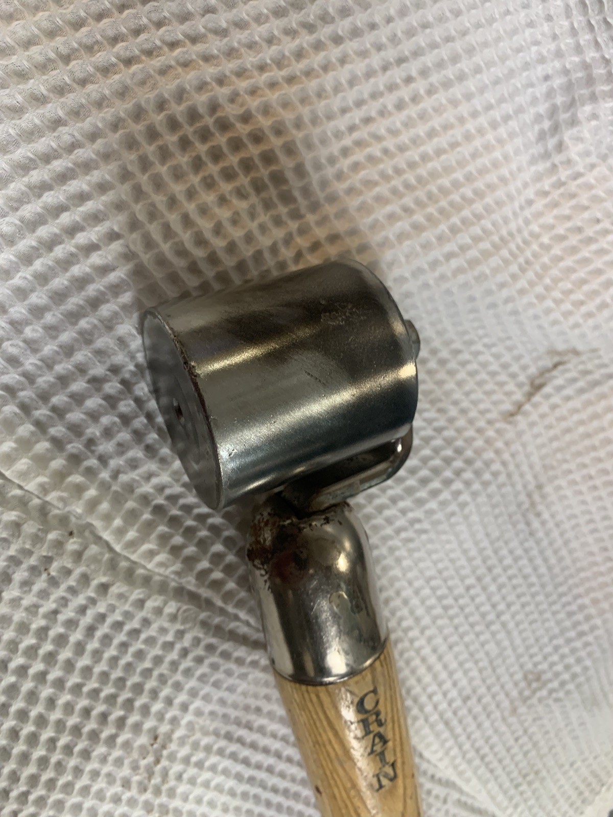 Crain 348 Square Edge Seam Roller with 9-Inch Handle