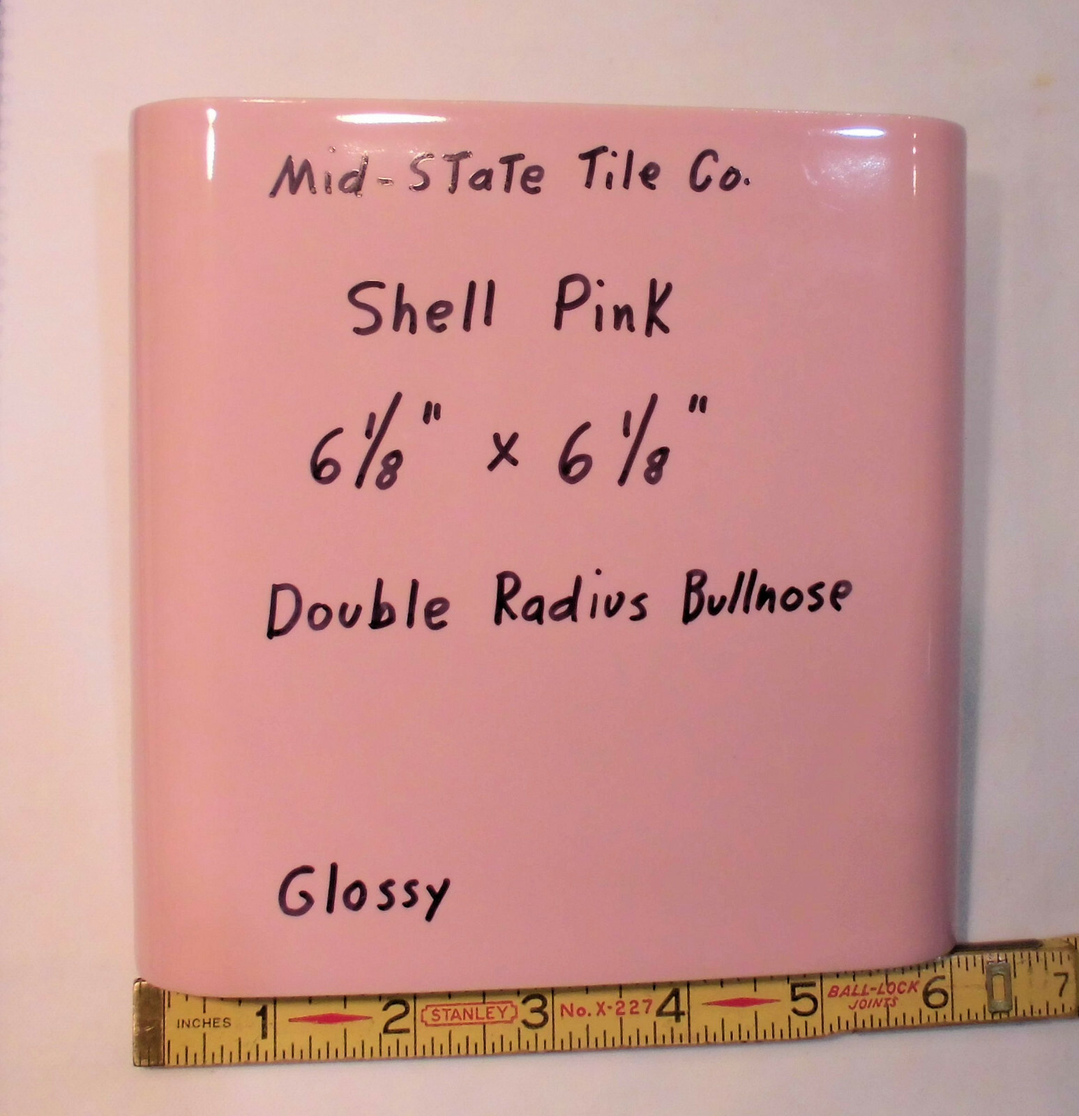1 pc. Shell Pink 6″ x 6″ Double Radius Bullnose Glossy Ceramic Tile: made 1950’s