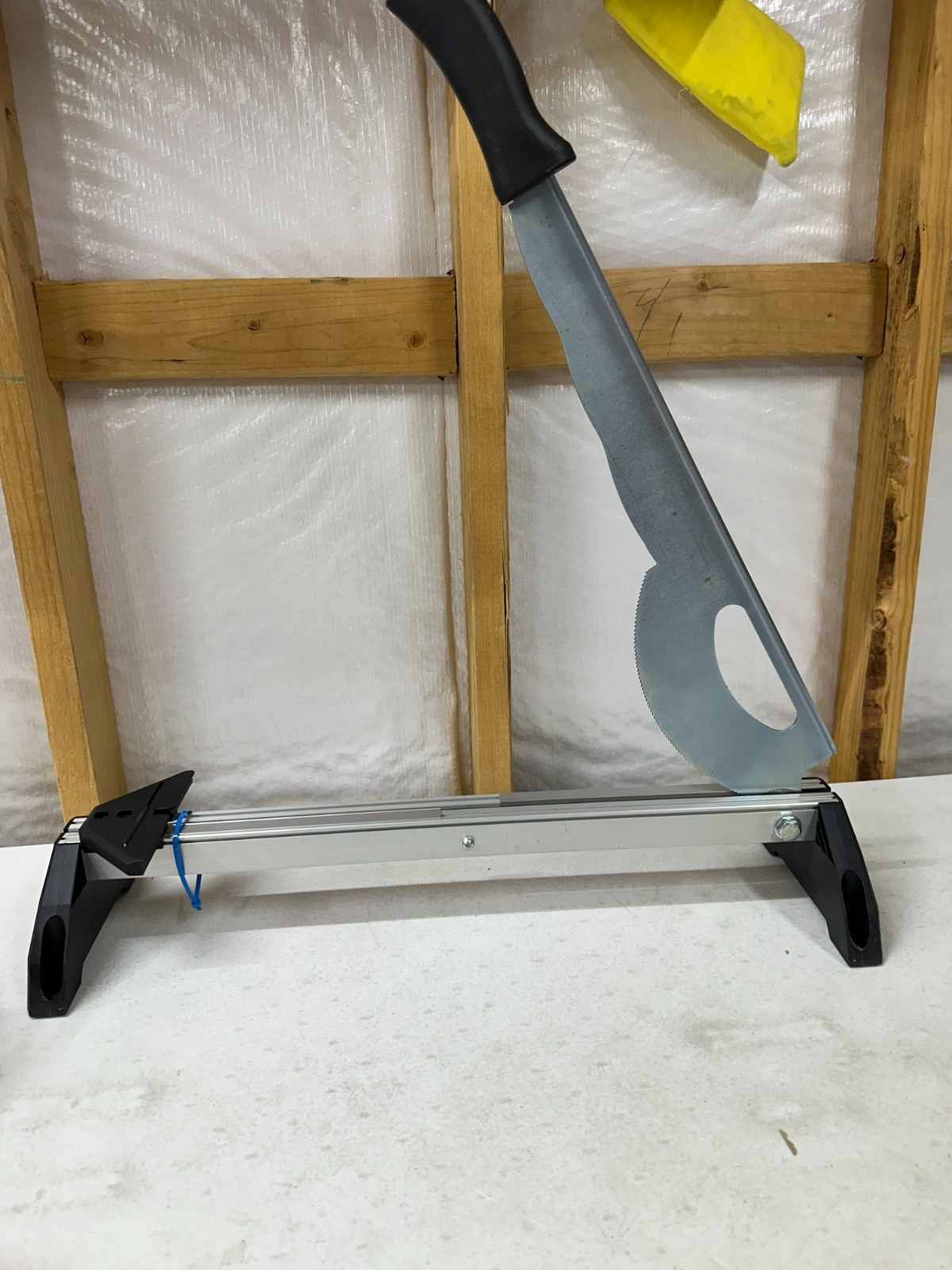 Fully pre-assembled Manual Laminate & Vinyl Floor Cutter, Lightweight Flooring