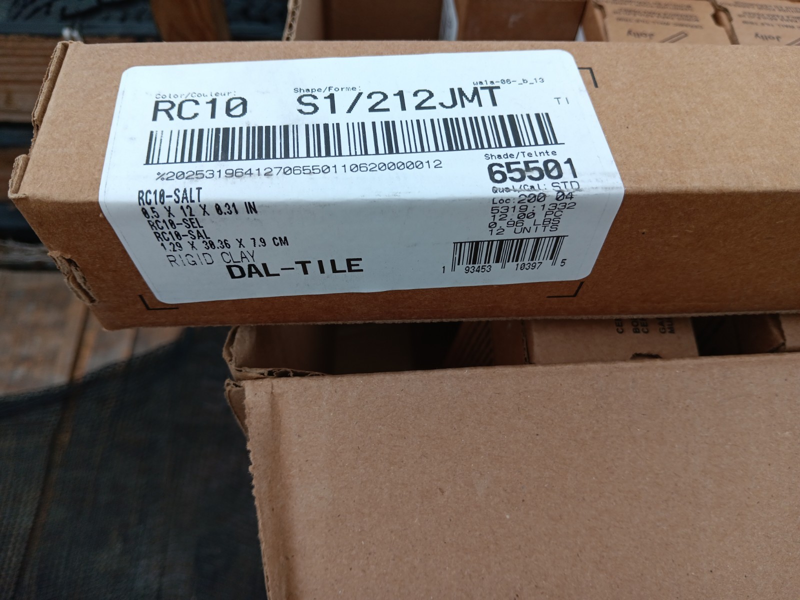 4 Boxes (48 Linear Ft) Matte Off White 12″ x ½” Ceramic Wall Tile Pencil Trim.