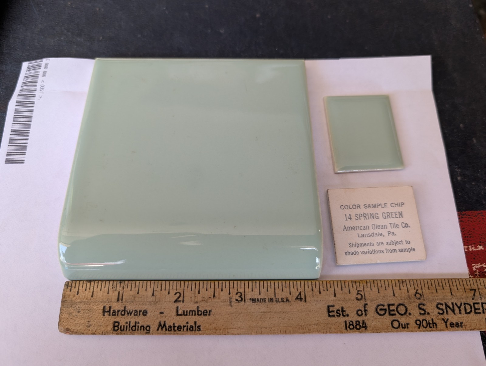 2 pcs 4 1/4″ Ceramic Tile #14 Spring Green American Olean Mud Bullnose A4402
