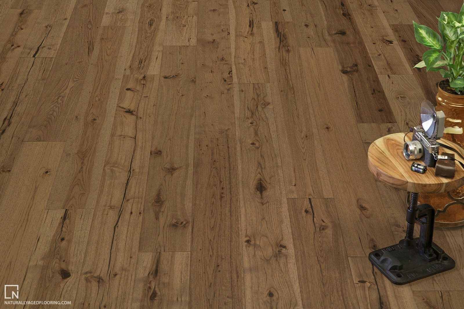 Naturally Aged Hardwood FLOORING Medallion Stoney Brook 9/16 X 7-1/2