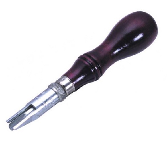 Crain 532 Vinyl Wall Cove Base Topset Gouge