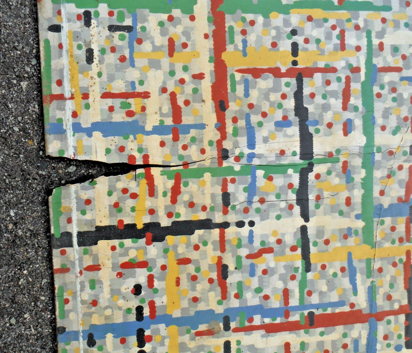 VTG~LINOLEUM FLOORING~L PIECE~45″x 60″~1950-60~MOVIE SET~MCM~GRAY GRID~PRIMARY E