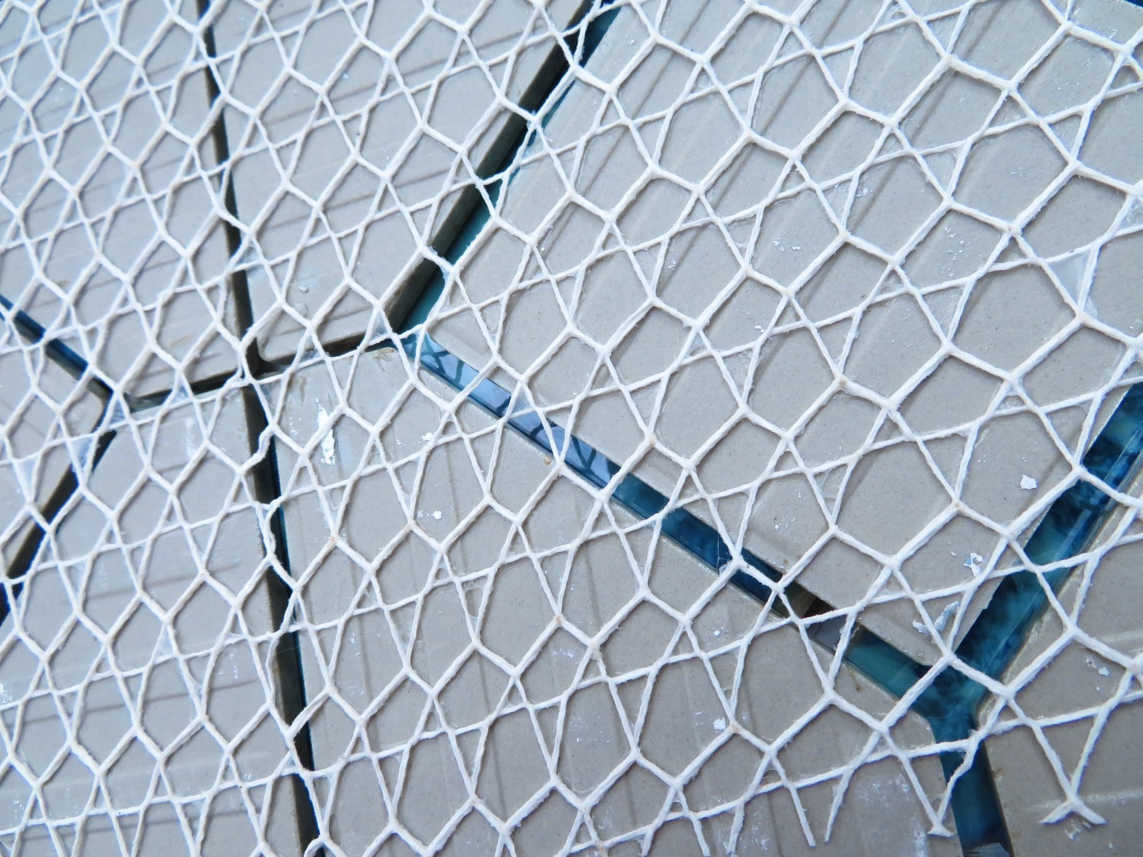 Tiles Weatherproof Medium Blues, 8 Decorative “Cloud” 6″ x 6″ On Netting UNUSED