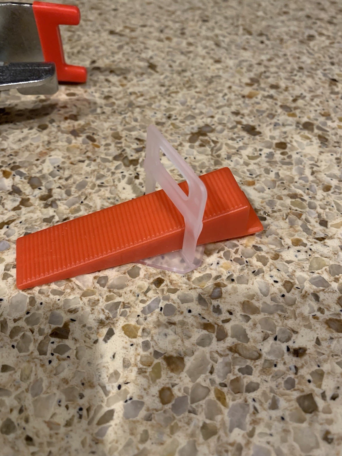 Tile Leveling System Clips 2mm (100 Pcs) Reusable Tile Leveler