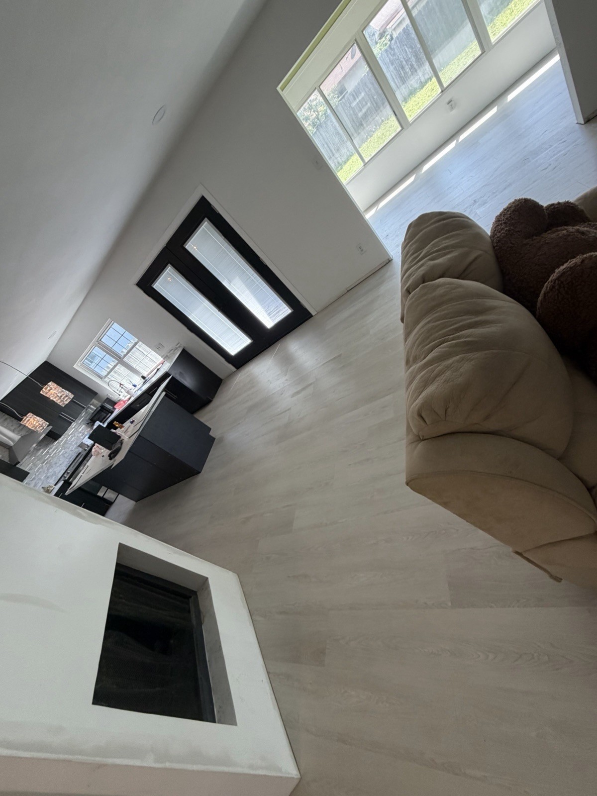 Light Gray Wood Flooring Planks, Matte Low Gloss, Floating Installation