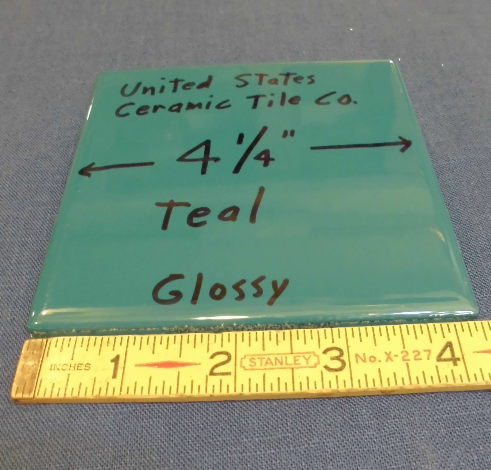 6 pieces Gloss Teal: 4-1/4″ ceramic tiles from the 1990’s, Made U.S.A. “NOS”