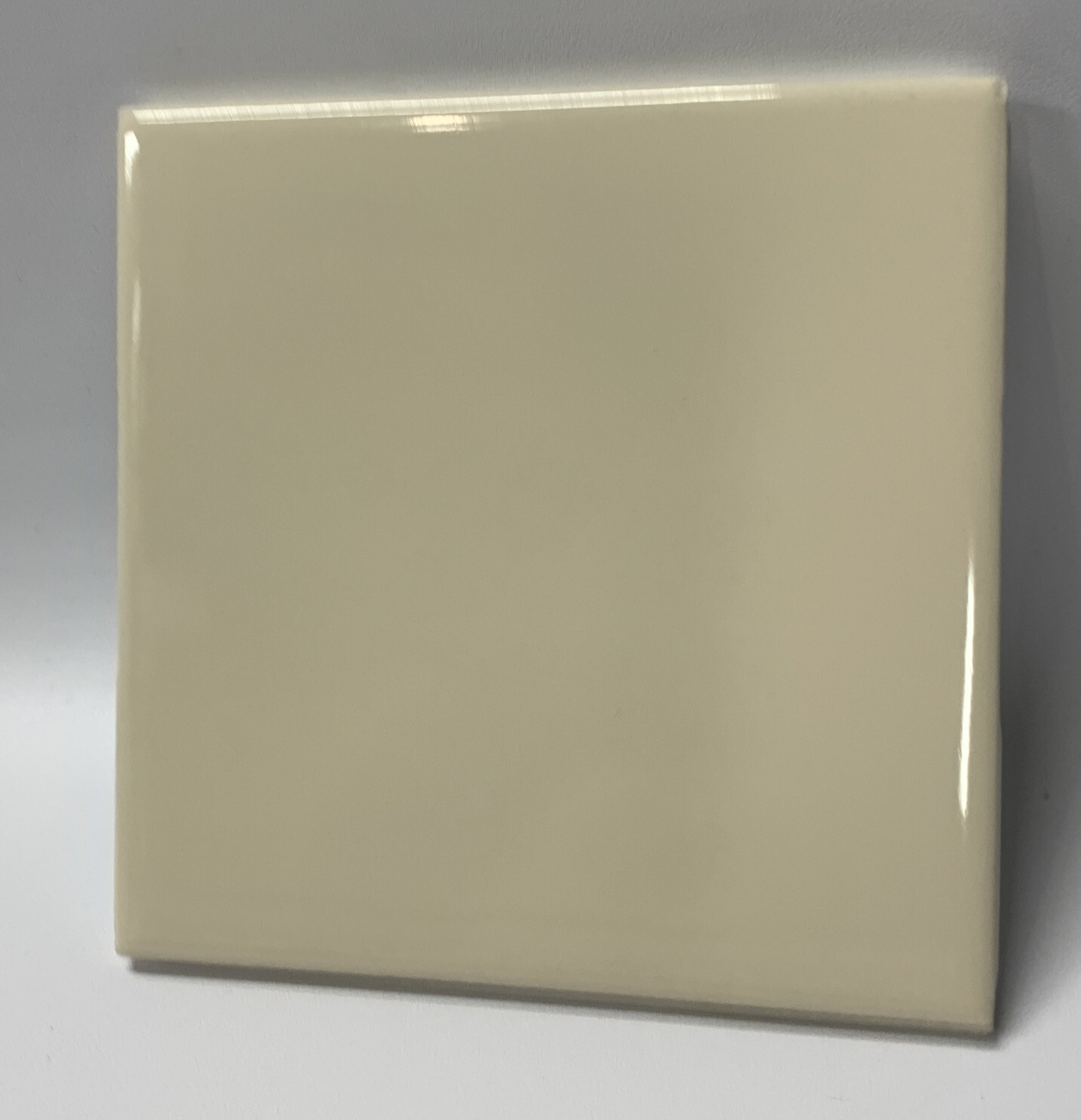 Off White Ceramic Tile 4 1/4 Vintage FT Mid Century Modern 4×4 Light Tan White