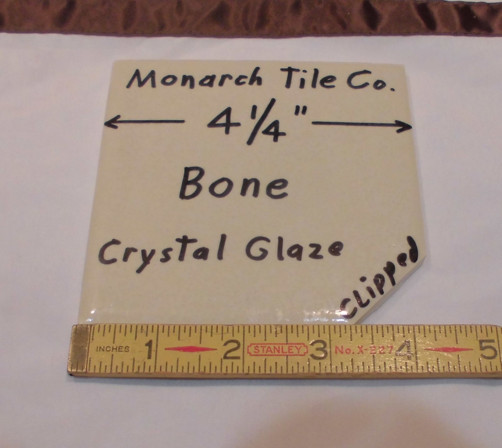 1 pc. *Bone* Clipped Ceramic Tile 4-1/4″ *Crystal Glazed* by Monarch Co. NOS