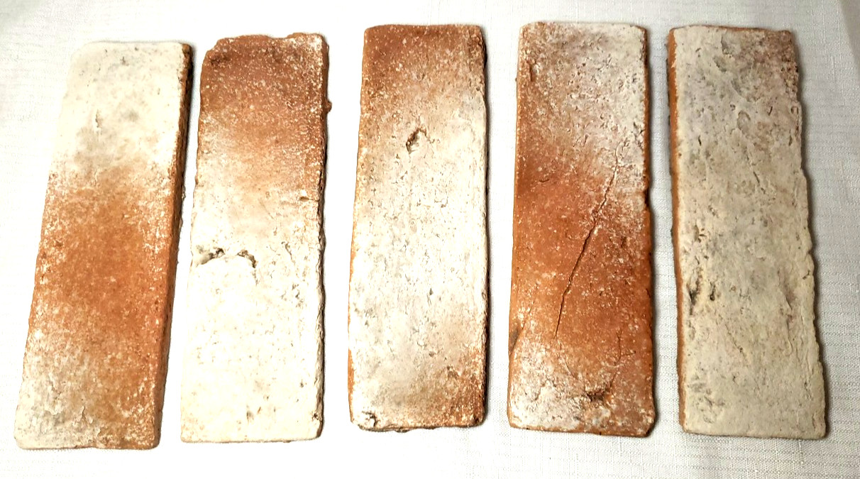 Halstead TopTile – Kiln Dried Thin Brick Veneer – Color: Burnt Red – Clay Brick