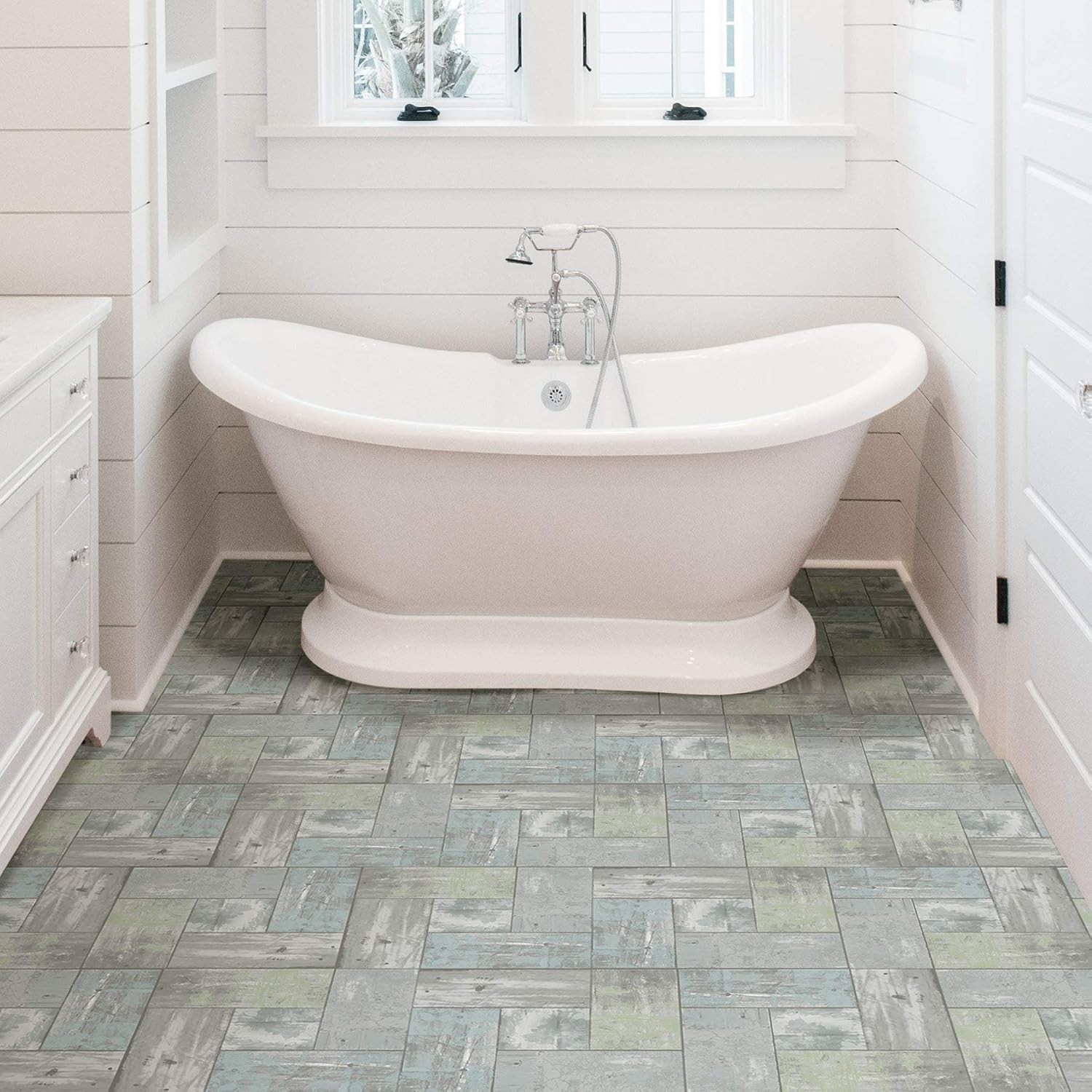 Easy Install Peel & Stick Floor Tiles – Shabby Chic Wood Look in Grey, 10-Pack