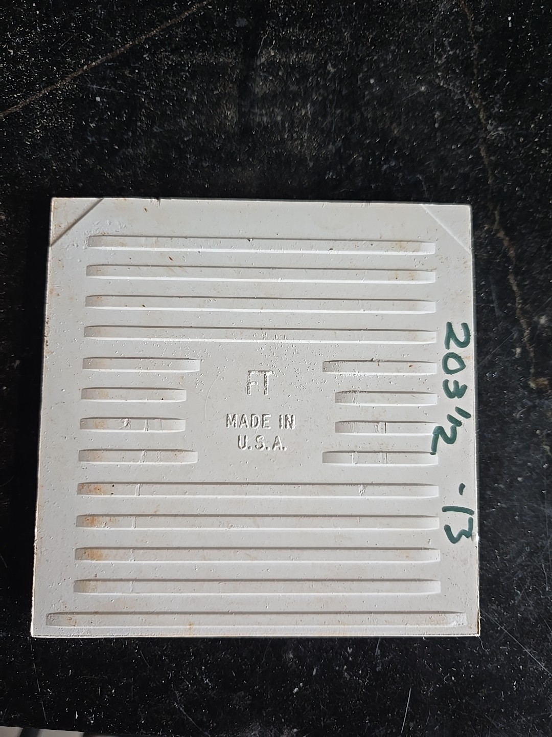 Vintage Florida Tile NOS 4 3/8″ White W/gold Specks Self Spacing Bullnose Tile