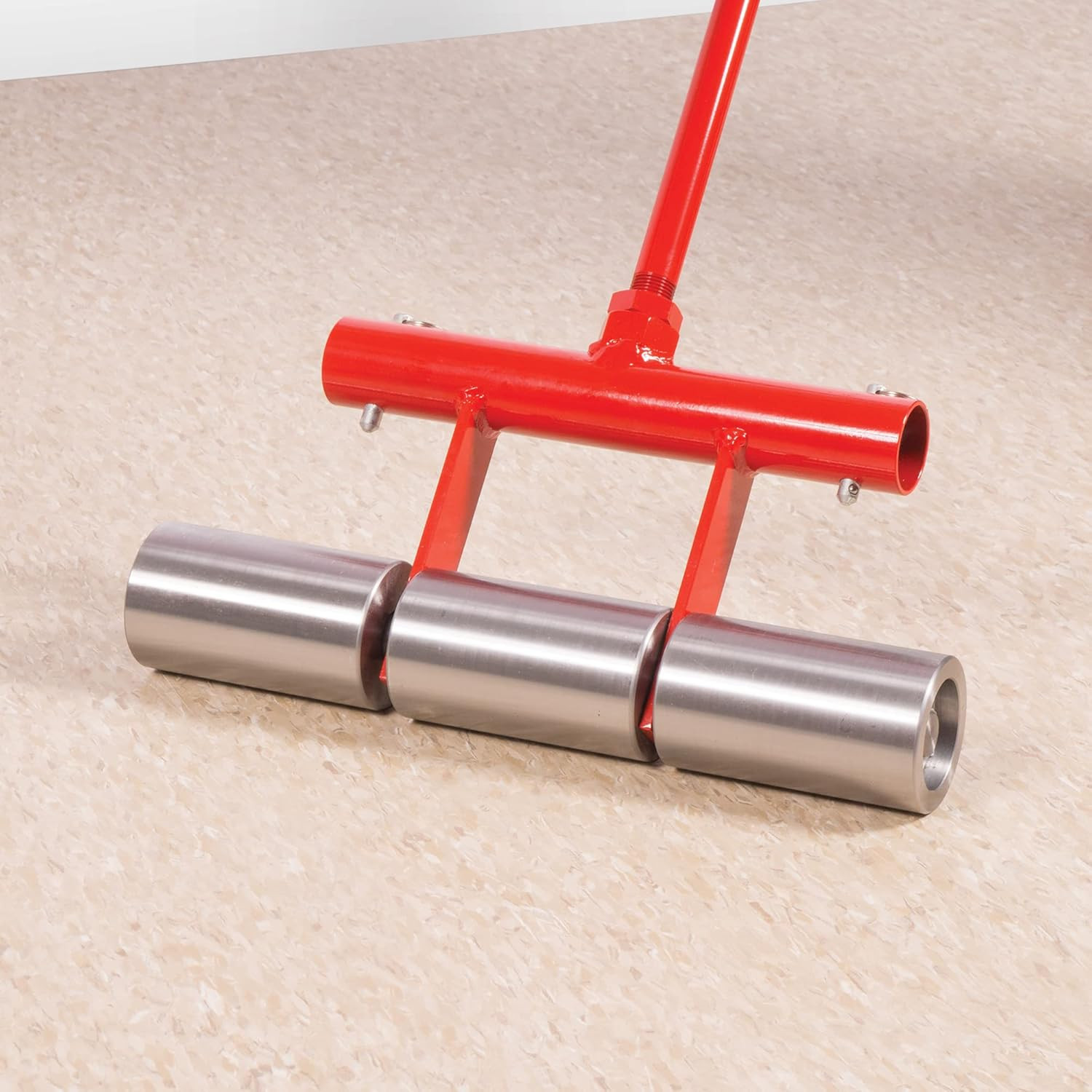 10-935 35-Pound Lightweight Vinyl, Linoleum and Carpet Flooring Roller with Chro