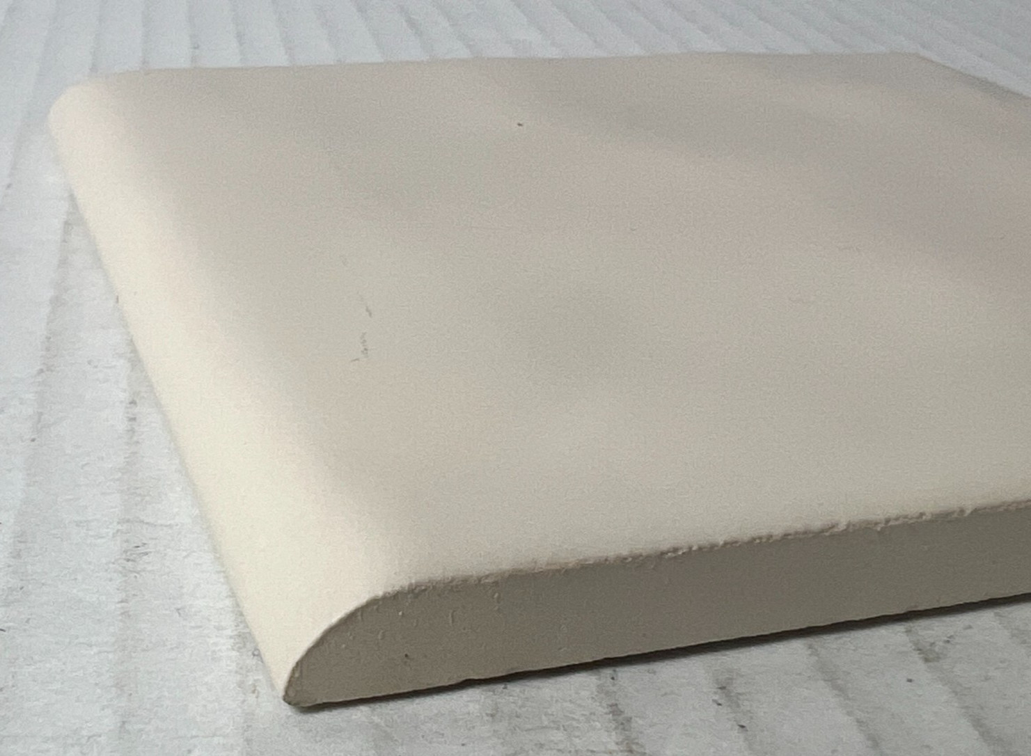 Lot of 5 Florida Tile Ceramic Matte Bone 503 Potters Touch 4 3/8″ Bullnose edge