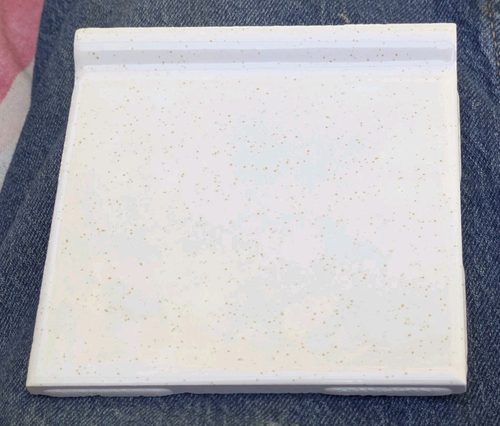 1 piece COVE Trim Gold Dust on White 4-1/4″ Glossy Speckled US Ceramic Tile New