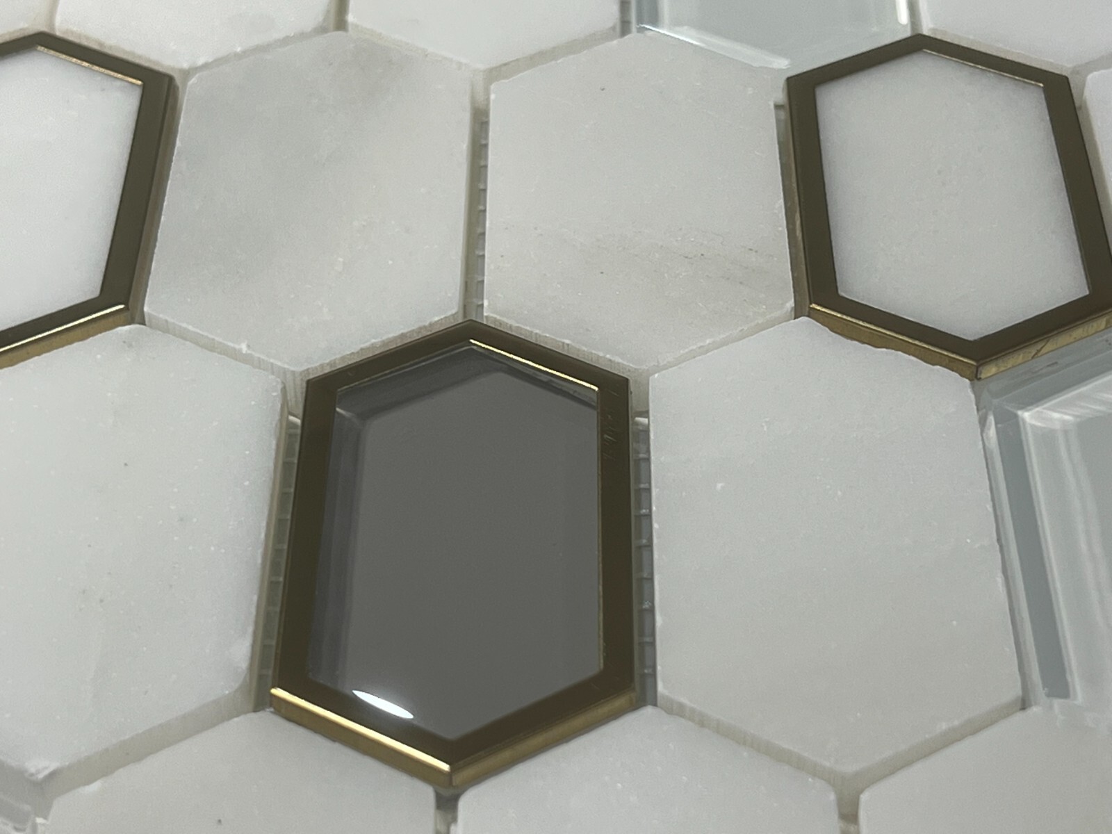 S15 White/Grey/Gold Marble Glass Hexagon Mosaic Tile Kitchen Bathroom, 7 sheets