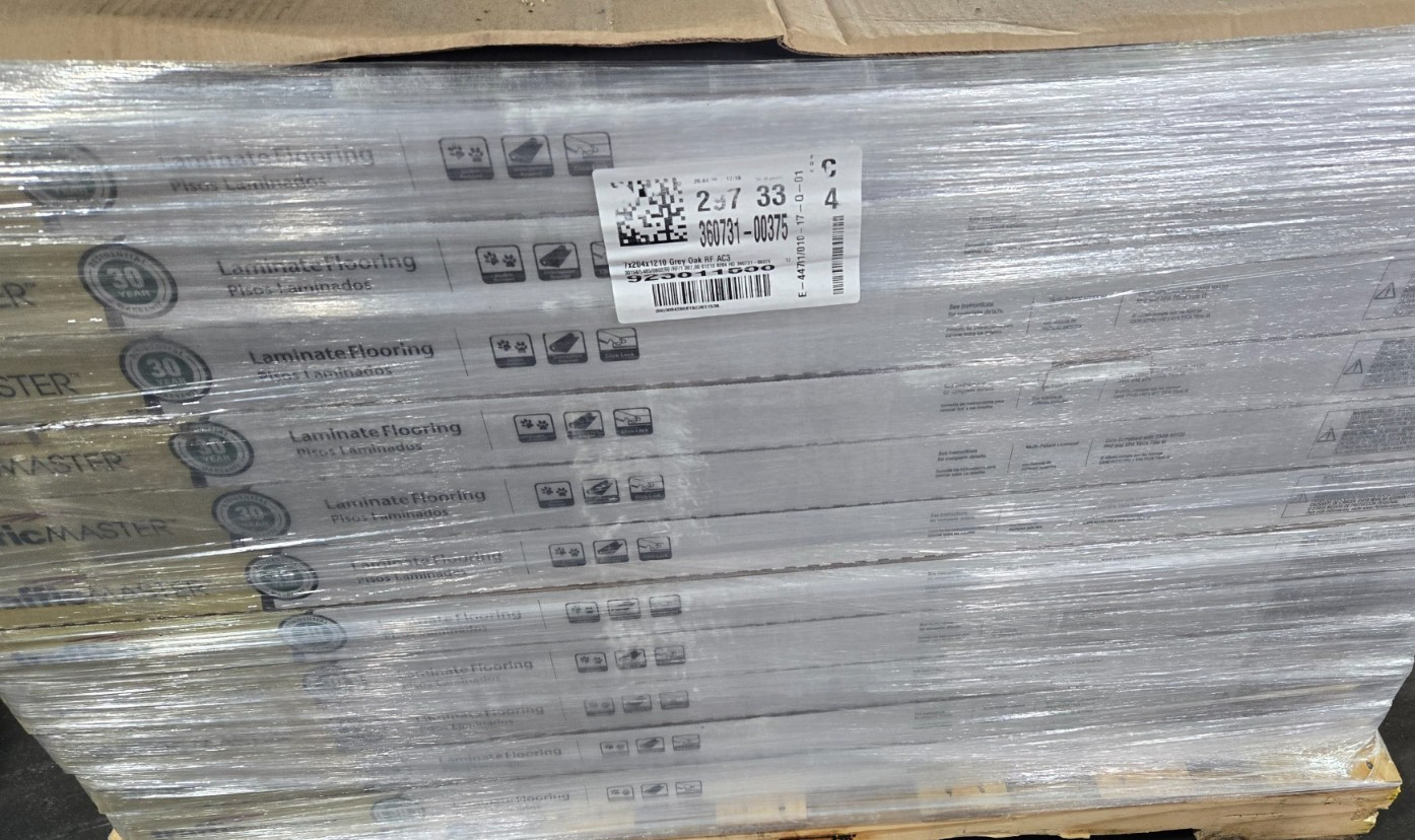 Pallet Sale – Trafficmaster Flooring Grey Oak 7mm – 33 cases