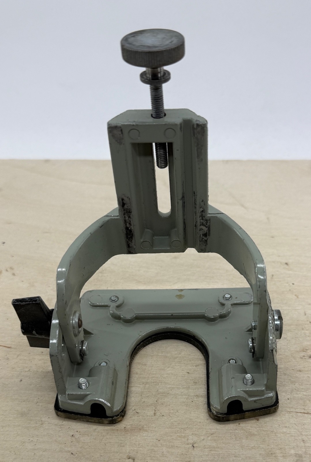 Stanley 91263 Laminate Trimmer Model .04 115V 5.5A 30,000RPM (7168)