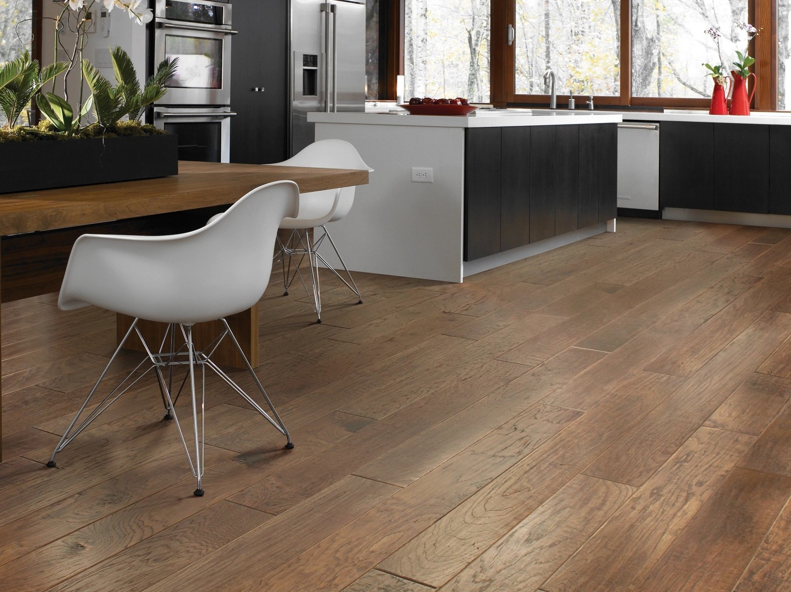Shaw SW741 Pebble Hill 6″W Handscraped Engineered Hickory – Off White