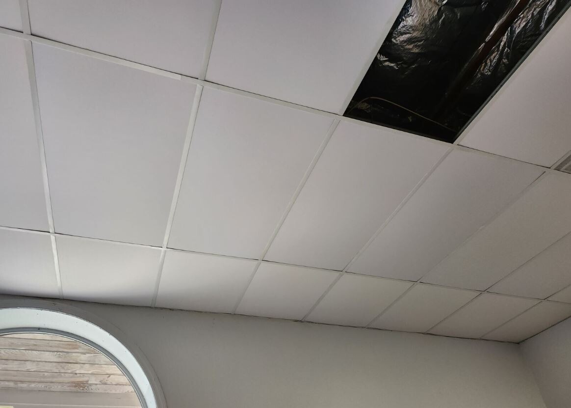 DuraClean Smooth White Ceiling Tile 2×2 – Box of 10